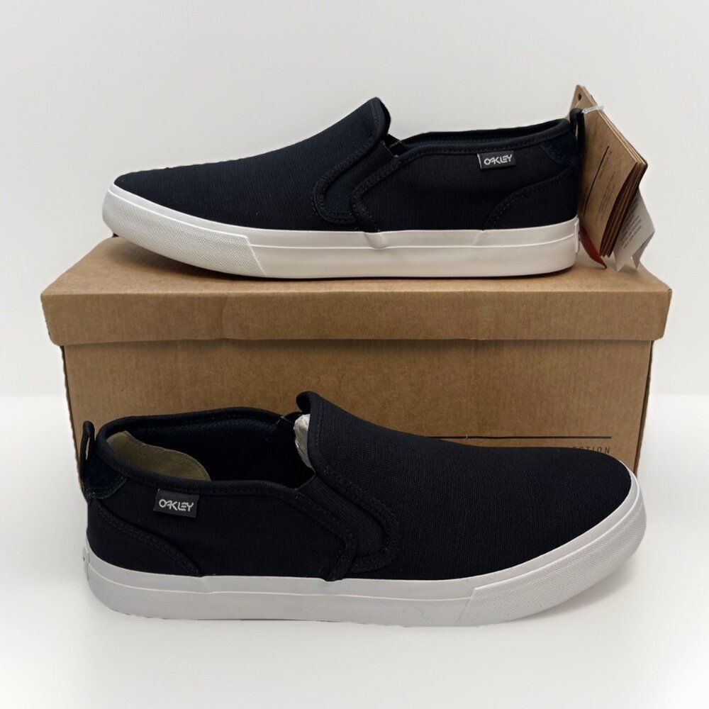 Oakley B1B Banks Classic Slip-On Shoes Men Sz 9.5 Black Canvas Skate Sneaker NEW